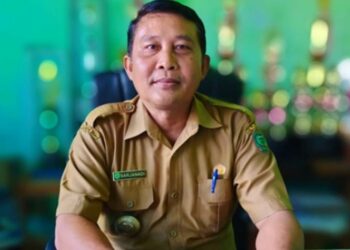 Camat Pandih Batu Sarjanadi,