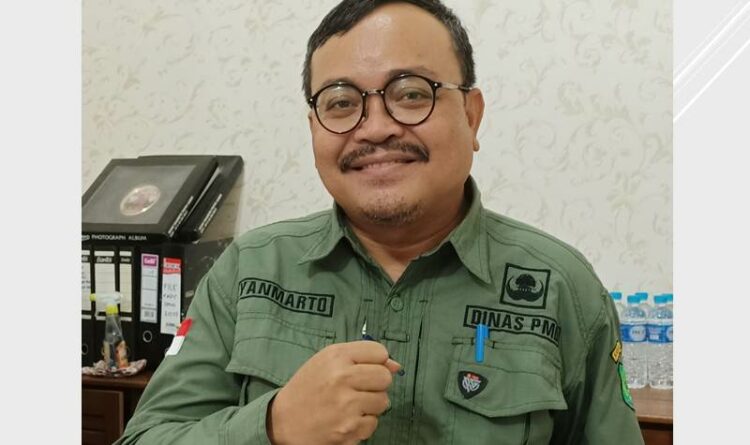 Keterangan foto: Kepala Dinas Pemberdayaan Masyarakat Desa(DPMD),Kabupaten Kapuas Yan Marto,SH.MH.