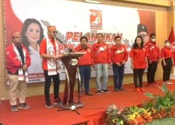 Giring Ganesha Lantik Pengurus PSI Se-Kalteng