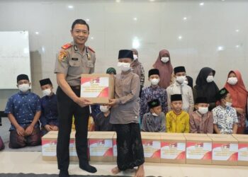 Berbagi Kasih, Serdik Sespimmen Polri Dikreg ke-62 TA 2022 Bagikan Sembako ke Panti Asuhan