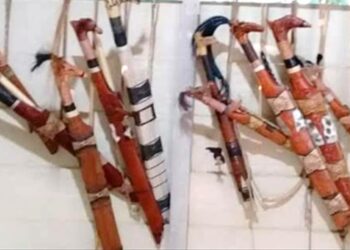 Geliat Kerajinan Mandau di Barito Timur : Pemasaran Menyesuaikan Zaman