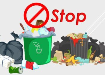 Foto Ilustrasi membuang sampah sembarangan