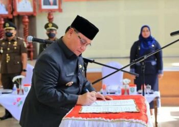 Halikinnor di rumah jabatan bupati Kotim