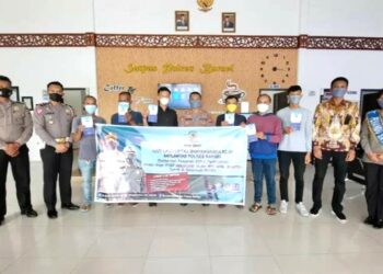10 Warga Kabupaten Barito Selatan Dapat Gratis Perpanjangan SIM