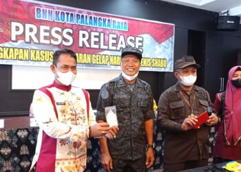 Bawa 2 Paket Sabu, 2 Pria Diringkus BNN Kota Palangka Raya
