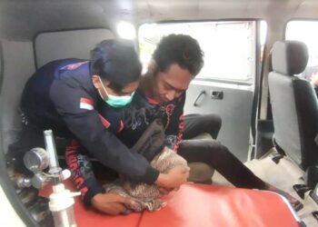 Buah Hubungan Gelap, Melahirkan di Toilet Lalu Bayi Dibuang di Belakang Rumah