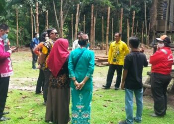 Pokmas Marang Barajaki Dapat Bantuan Modal Usahanya Sebesar Rp 100 juta