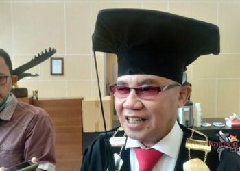Keterangan : Rektor UPR Periode 2018 - 2022, Dr. Andrie Elia. (Mulia Gumi)