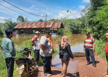 Salah satu lokasi Kecamatan Parenggean yang terdampak banjir, Sabtu (17/9/2022). (Ist)