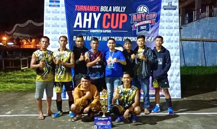 Rajawali Club Juarai Turnamen Volly AHY Cup di Kapuas
