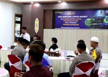 Bentuk Empati, Polres Katingan Lakukan Doa Bersama Tragedi Stadion Kanjuruhan