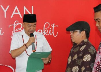 Pengurus Himpunan Petani Kelapa Sawit Seruyan di Kukuhkan