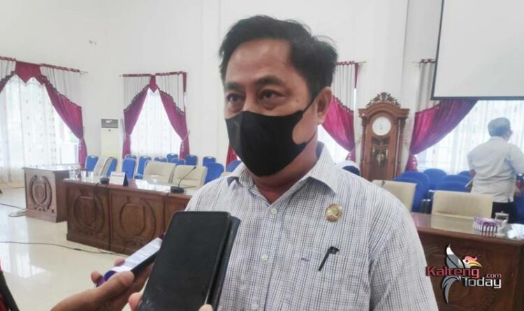 Ket. Foto : Anggota DPRD Barsel, Zainal Khairuddin. (Foto: Hasan)
