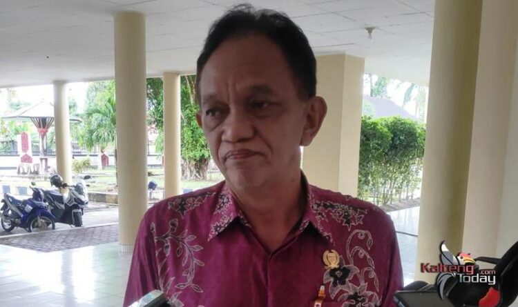Ket. Foto : Anggota DPRD Kabupaten Barito Selatan Raden Sudarto (shan)
