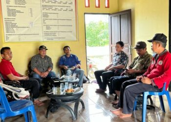H Darwandie Serap Aspirasi Warga Desa Manyahi