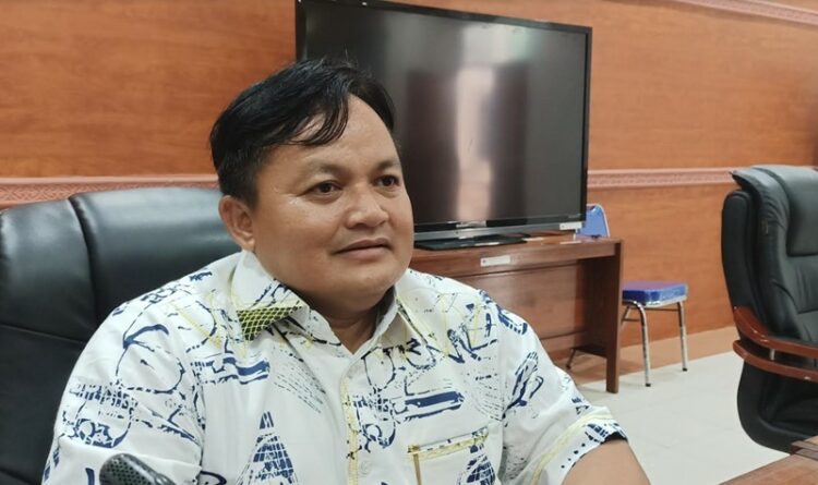 Ketua DPRD Berharap Pemkab Kapuas Serius Penanganan Infrastruktur Jalan