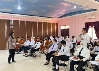 Police Goes To Campus Untuk Tingkatkan Kesadaran Keselamatan Berlalu Lintas