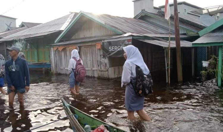 Salah satu pemukiman warga di Desa Telaga Pulang, Kecamatan Danau Sembuluh terdampak banjir akibat meluapnya Sungai Seruyan