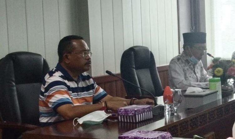 Sekda Kalteng Nuryakin memimpin rapat bersama PHBI Kalteng dalam rangka persiapan tablig akbar peringatan Maulid Nabi Muhammad SAW di lingkungan Pemprov Kalteng