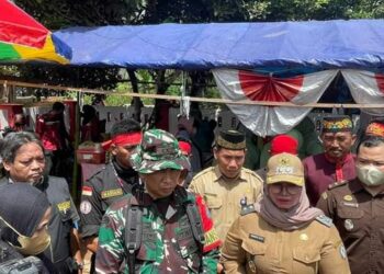 Wakil Bupati Kotim Irawati saat diwawancaraI