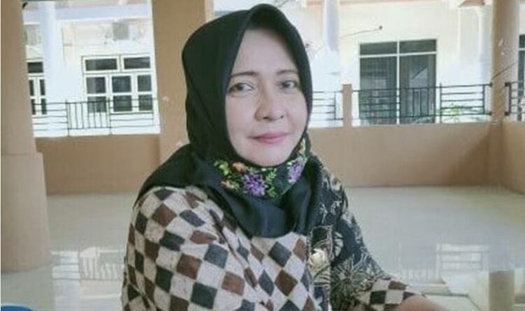 Wakil Ketua I DPRD Kabupaten Barsel, Nyimas Artika (ist)