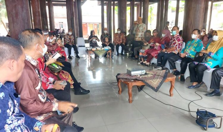 Bupati Pulpis Hadiri Spirit Of Kalteng di TMII Jakarta