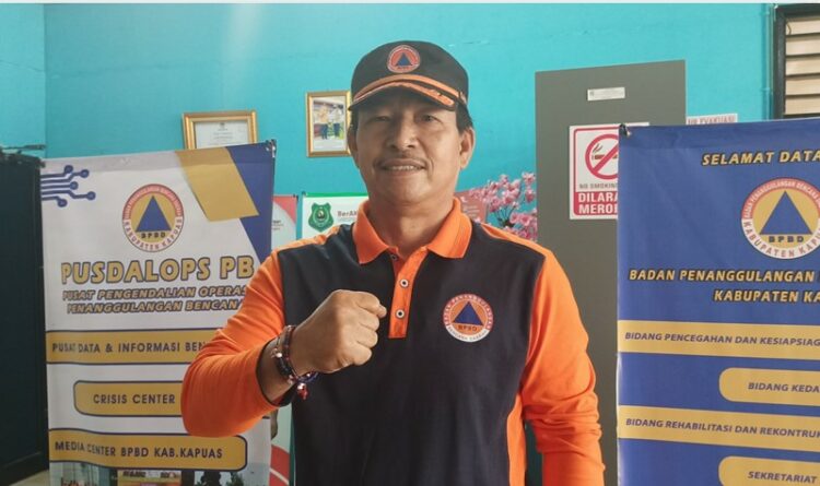 Keterangan foto: Kepala Pelaksana BPBD Kabupaten Kapuas Panahatan Sinaga,SH.