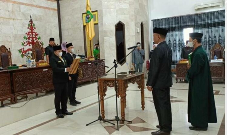H Fahmi Resmi Menjadi Anggota DPRD Kapuas