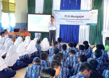 PLN Sosialisasi Keselamatan Ketenagalistrikan ke SMP Negeri 2 Jorong