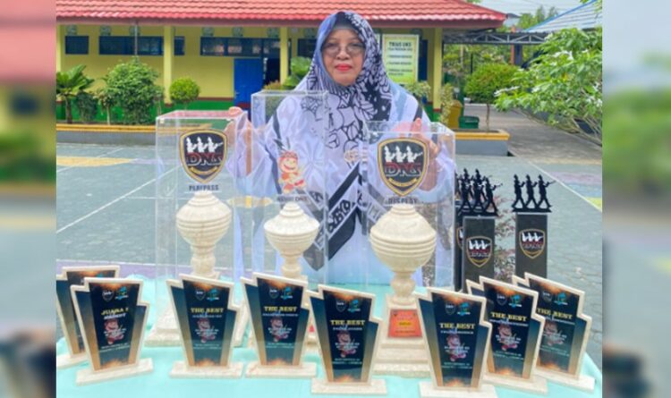 Tim Drum Band MIN 1 Kobar Juara Umum Lomba DNS Open Competition 2022