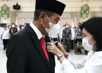 289 PNS Pulang Pisau Menerima Satyalancana Karya Satya