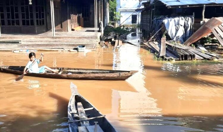 DAS Kapuas dan Sei Hyang Meluap, Desa Lawang Kamah Kebanjiran