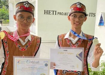Dua Siswa Kembar Asal Katingan Menangkan Kompetisi Internasional