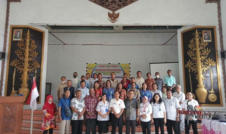 Foto : Seluruh peserta yang mengikuti kegiatan saresehan KTNA Kabupaten Barito Selatan (shan)