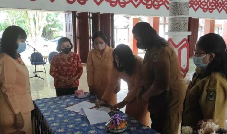 Keterangan foto:Sertijab ketua Dharma Wanita Persatuan Organisasi Perangkat Daerah