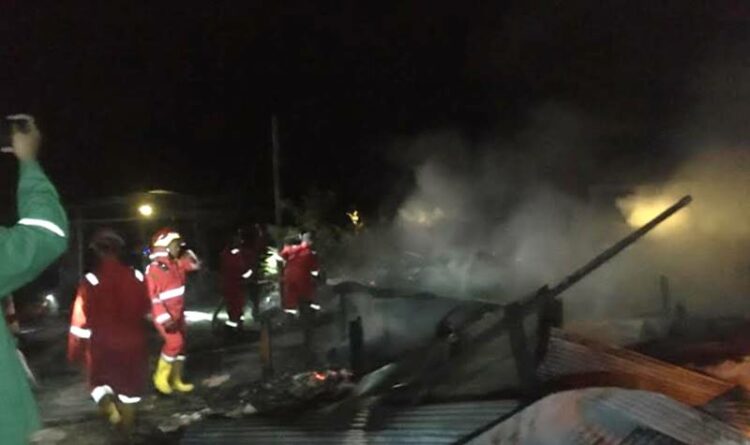 BPK Samuja Ampah Apresiasi Kerjasama Masyarakat Dalam Pemadaman Kebakaran di Muruduyung