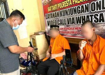 Junjung Tinggi HAM, Tahanan Polresta Palangka Raya Jenguk Keluarga Via Video Call