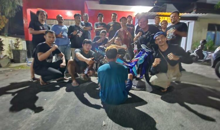 Ket Foto: RN warga Tambak Bajai Kecamatan Dadahup diamankan tim gabungan