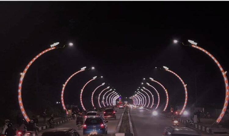 Terowongan Nur Mentaya menjadi salah satu ikon baru Kota Sampit Kabupaten Kotawaringin Timur