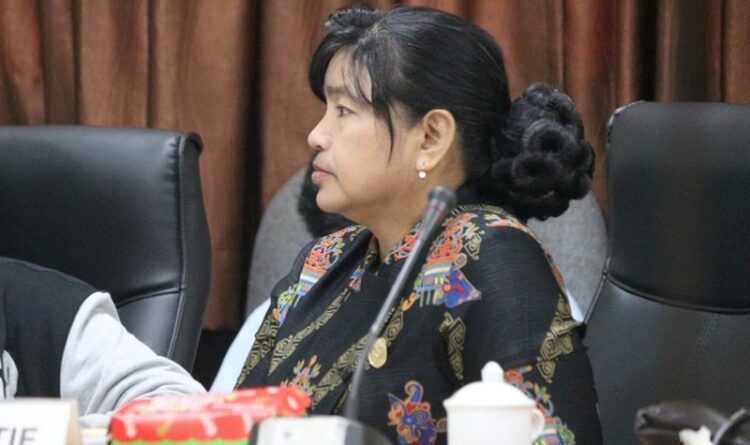 Foto Anggota DPRD Seruyan, Atinita, Senin ( 20/2/2023)