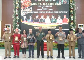 Perkuat Sinergitas, Kapolda Kalteng Hadiri Hasupa Hasundau si Makorem 102/Pjg