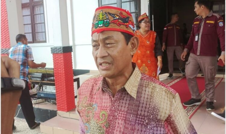 Foto : Wakil Ketua I DPRD Murung Raya, Likon usai mengikuti penyambutan kedatangan Bupati Bengkayang Provinsi Kalbar dalam rangka kunjungan kerja