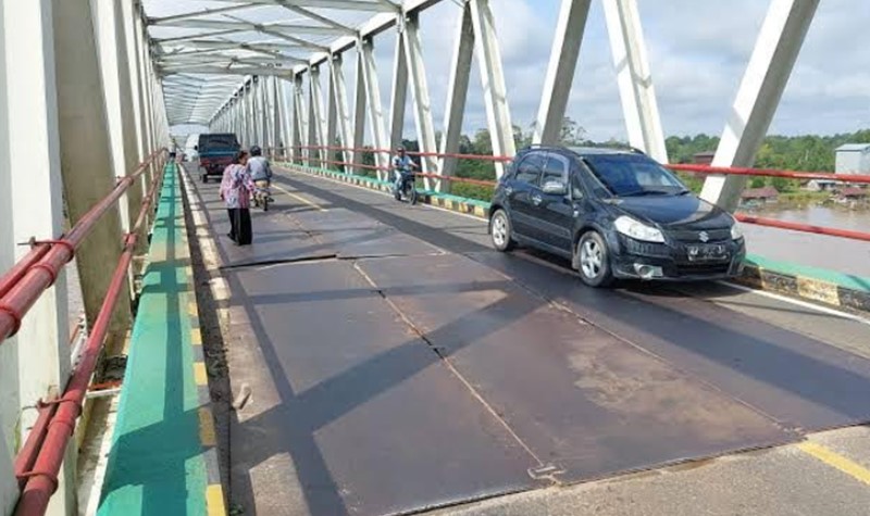 Aspal Jembatan Akan Diperbaiki