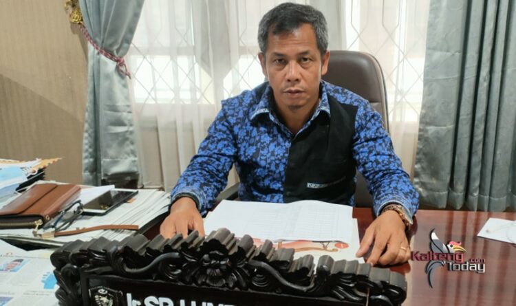 Foto - Anggota Komisi III DPRD Kabupaten Kotawaringin Timur, Sp Lumban Gaol.(Fit).