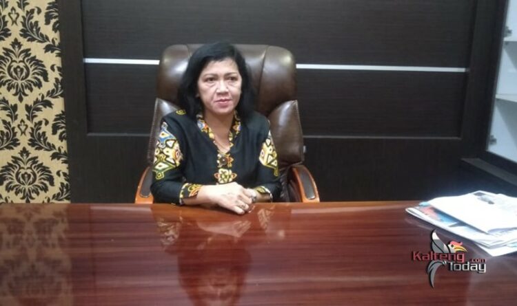 Foto - Ketua DPRD Kotim, Dra. Rinie Anderson.(Fit)