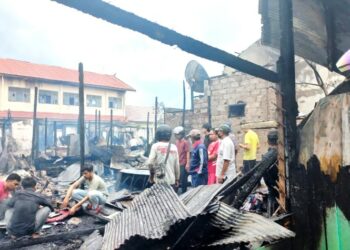 8 Rumah Warga di Sampit Terbakar