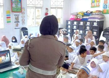 Satlantas Polresta Palangka Raya Gelar Program Police Goes To School