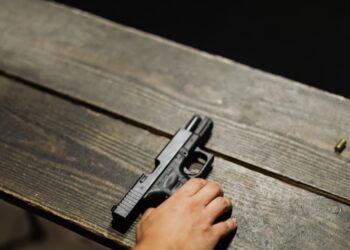 Todong Teman Pakai Senpi, Seorang Pria Di tangkap