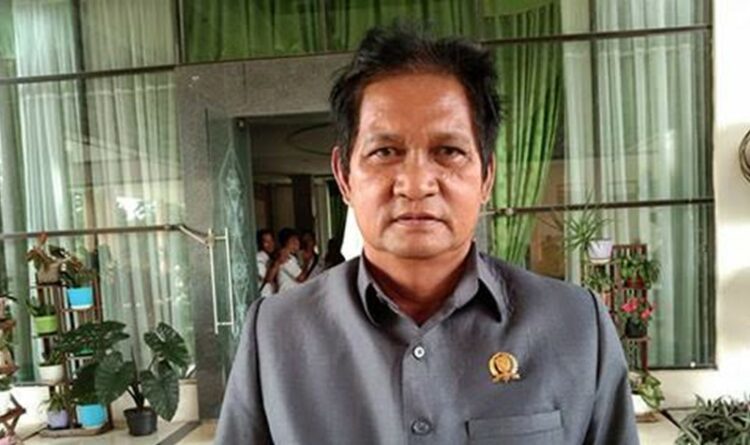 Foto : Anggota DPRD Kabupaten Katingan H Hanafi ketika ditemui, baru-baru ini.