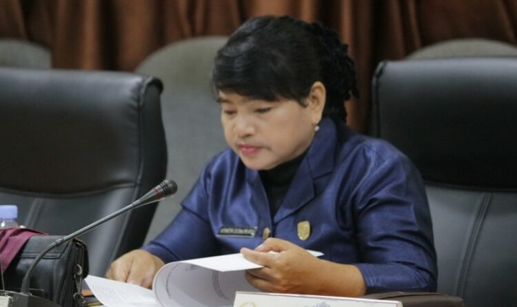 Foto : Anggota DPRD Seruyan, Atinita